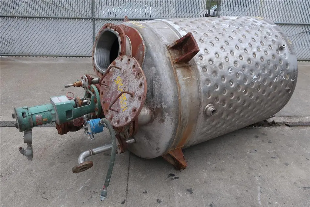 SPC8501  Tank 500 gallon vertical tank, Stainless Steel, dimpled jacket, 0.33 hp agitator, dish