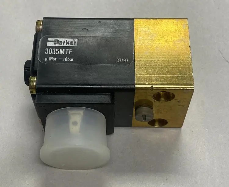 New | in-Stock PARKER 3035MTF Solenoid Valves Ohio US | Surplus Asset Holdings #1235988