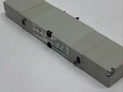 051BB4Z2MN00061 | Numatics  Single Solenoid Valve 120 PSIG 24VDC - Used
