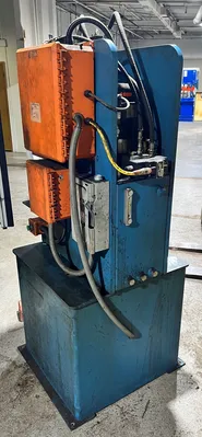 USED 1995 NEFF NEFF D15-5M PRESS