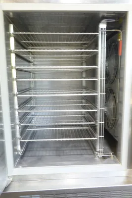 2018 ELECTROLUX 10 PAN ELECTRIC AIR-O-CHILL REACH IN BLAST CHILLER /FREEZER MODEL A0FS102CU