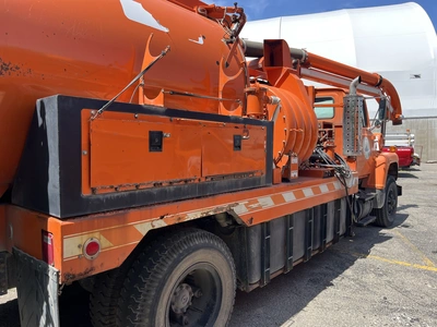 Used 1991 FORD L8000 VAC-CON Combination Sewer Cleaners Michigan US | Miedema Asset Management Group #1340416