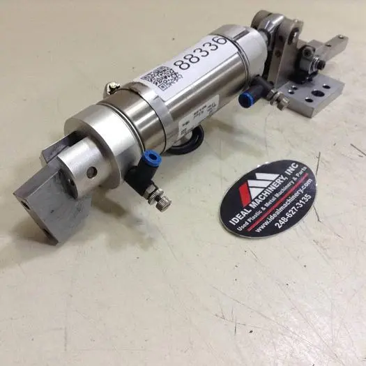 Used SMC CDM2D40A-D8609-52 Cylinders Michigan US | Ideal Machinery #581533