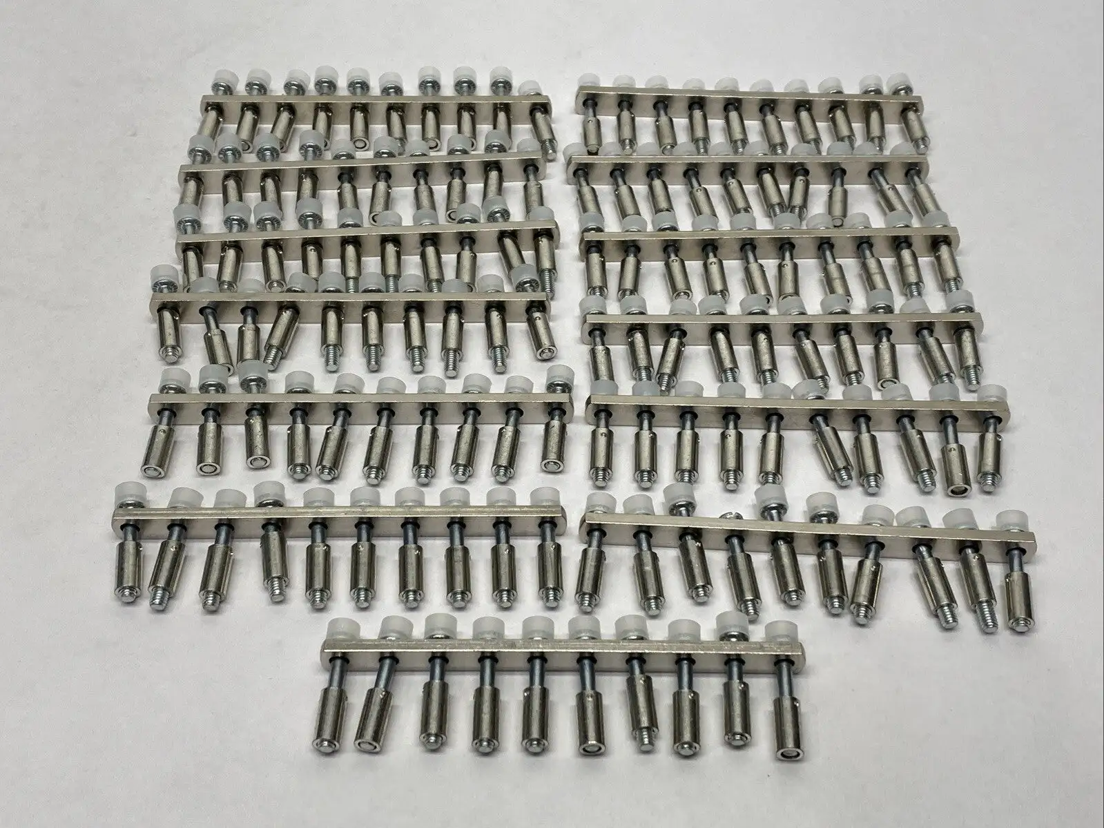 Allen Bradley 1492-CJS11-10 IEC Center Jumper 10PL 11mm Scew LOT OF 13 - New Other