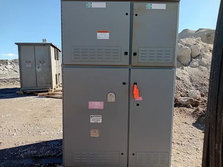Used 2007 GLOBAL SWITCHGEAR CORPORATION _UNKNOWN_ Switchgears British Columbia CA | Lenmark #239656