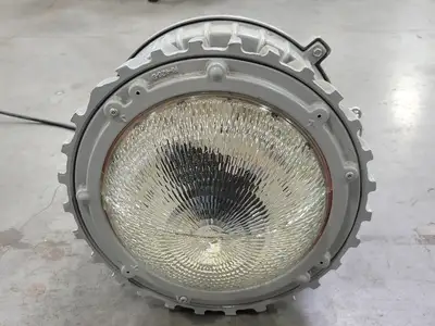 USED HOLOPHANE HPLED 84 700