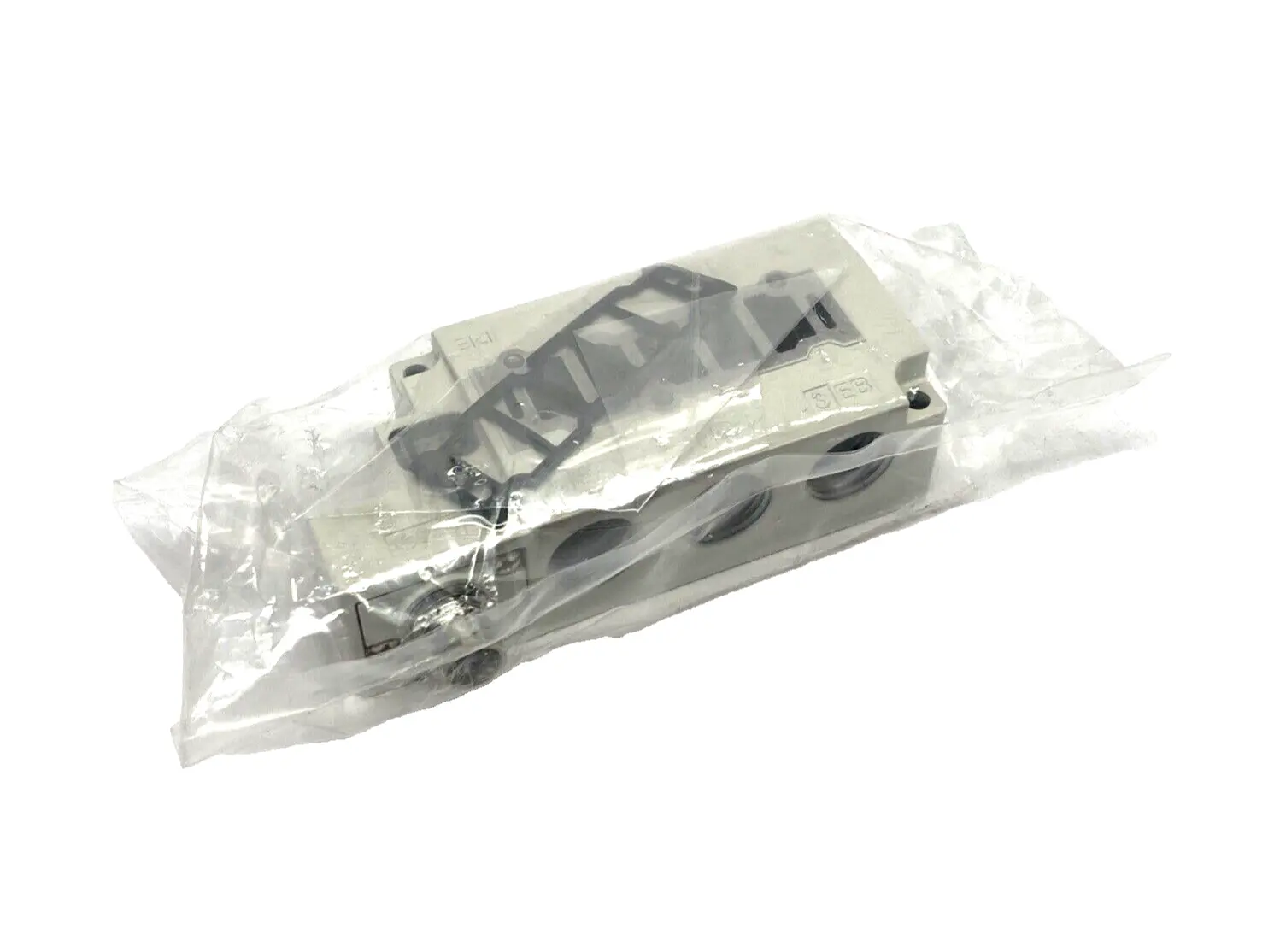 SY70M-27-1-WO-03N | SMC  Solenoid Valve Subplate - New