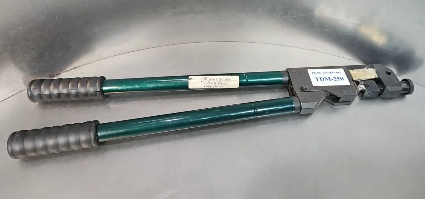 Penn-Union TDM-250 Dieless Mechanical Compression Tool Loc6D1