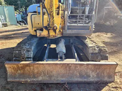 USED 2006 KOMATSU PC78MR-6