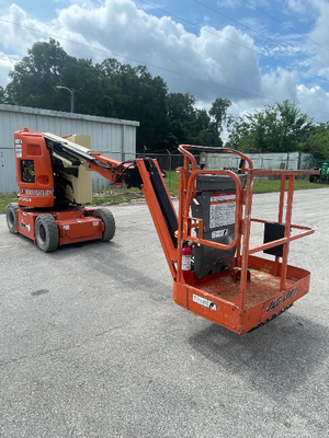 Used 2014 JLG E300AJP Manlifts Florida US | Stack Equipment #1271237