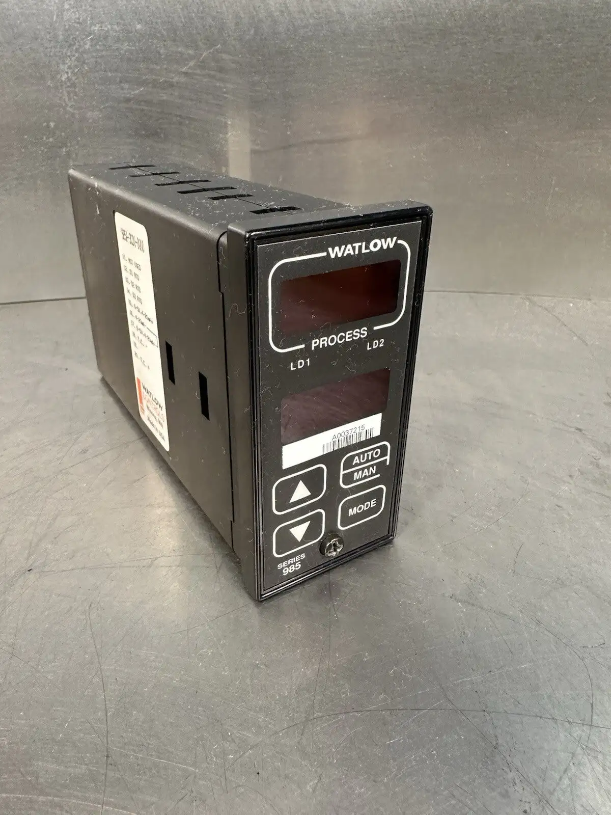 Watlow 985A-3CD0-0000 Temperature Controller (BIN643)