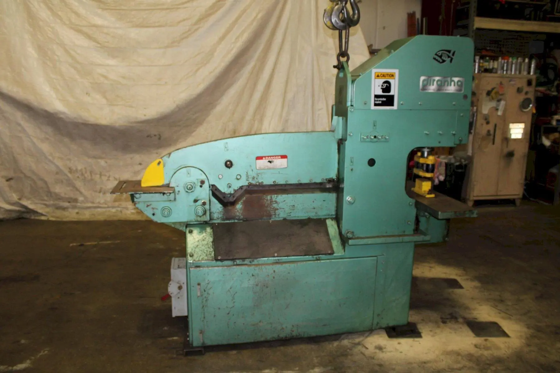 USED PIRAHNA P1165