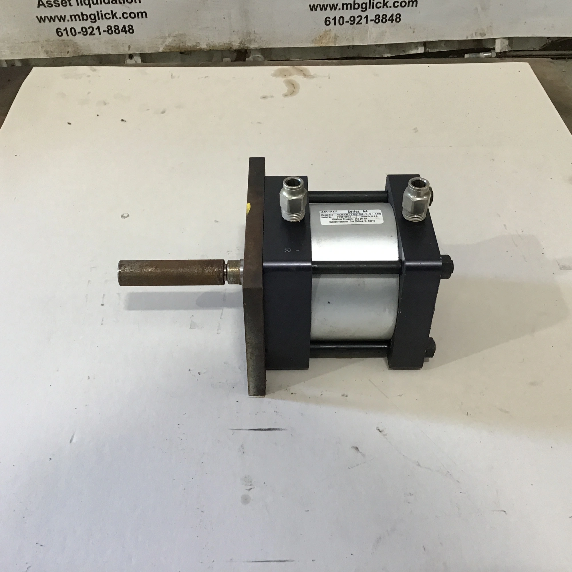 Lin-Act 05.00 A4F-5.00X1.500-2-U/ 1.500 Air Cylinder Envelope Pressure 250 PSI Air
