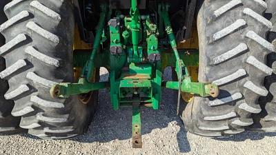 USED 1983 JOHN DEERE 4250
