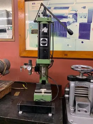 6762-230 Schmidt Precision Pneumatic Toggle Assembly Press 2″ Stroke – Germany New 1999