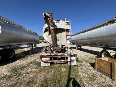 Used 2008 WARREN BULK FEED TRAILER Tanker Trailers Michigan US | Miedema Asset Management Group #1709512