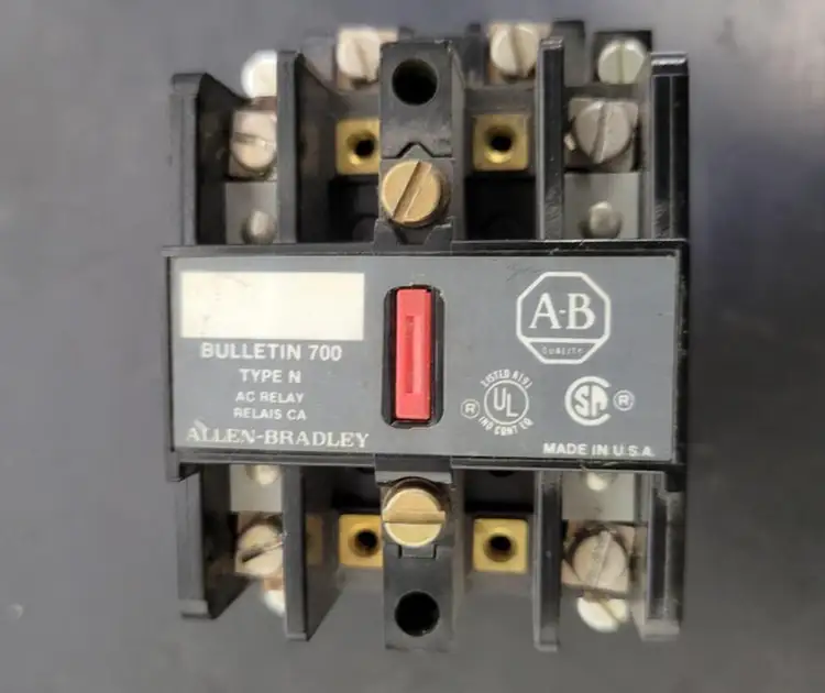 Used ALLEN-BRADLEY BULLETIN 700 Misc Electrical & Power Parts British Columbia CA | Lenmark #253540