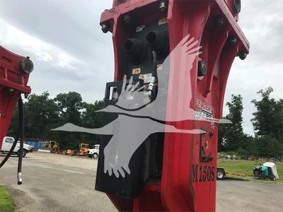 USED 2015 INDEPENDENT BREAKERS IB150S