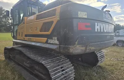 Used HYUNDAI HX300AL Crawler Excavators Illinois US | Mitsubishi HC Capital America #1362960