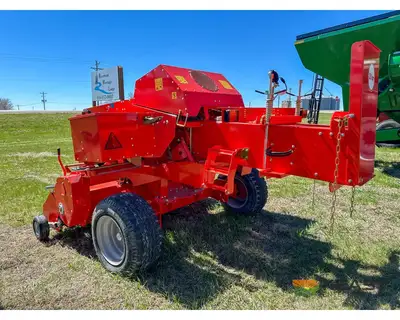 Used MASCHIO _UNKNOWN_ Square Balers Iowa US | Keast Enterprises #1360369