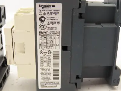 Schneider Electric LC1D25 Contactor 3 Pole 120V Coil Lot of 3