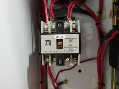 USED SQUARE D MODEL 6