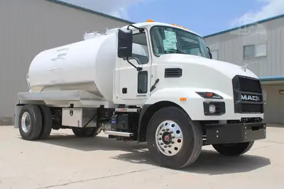New | in-Stock 2026 MACK MD6 Septic/Sewer/Vacuum Trucks Texas US | Roll Off Truck World #1491901