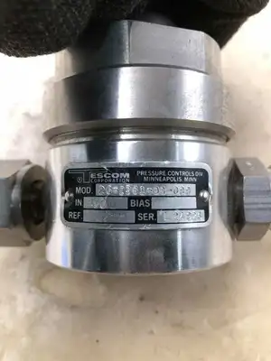 Tescom 26-2361-98-099 Stainless Steel Gas Pressure Regulator 150in