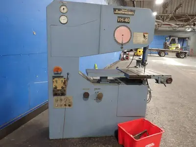 USED DAKE JOHNSON VH40