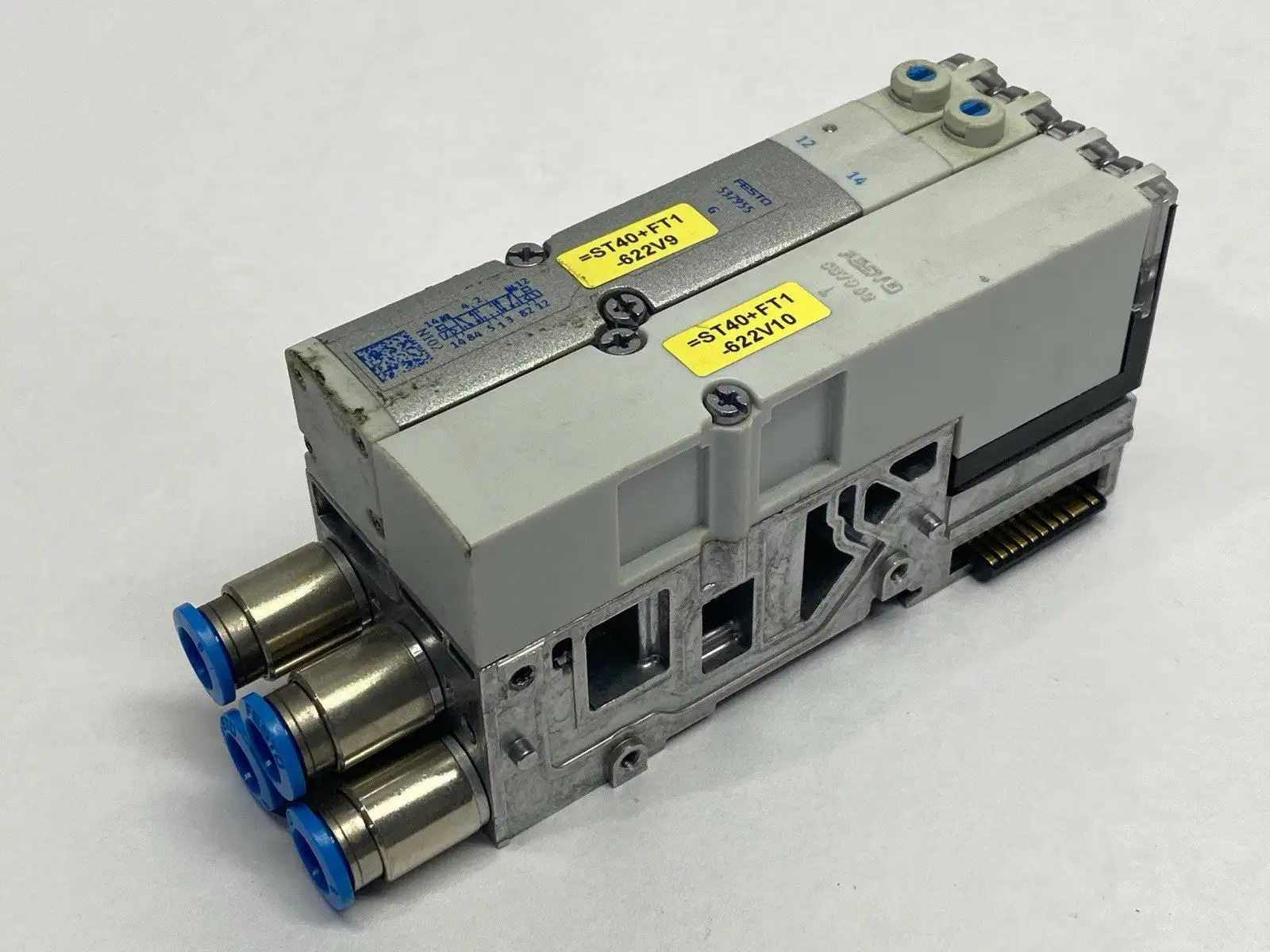 VMPA2-FB-AP-2-1, VMPA2-M1H-G-PI, VMPA2-RP | Festo VMPA2-FB-AP-2-1 Sub Base w/ VMPA2-M1H-G-PI Solenoid Valve VMPA2-RP Cover - Used