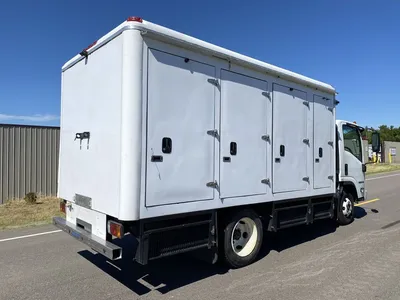 Used 2016 ISUZU NPR JOHNSON REFRIGERATED BODY Reefer Trucks Minnesota US | Carco Truck & Equipment #1514279