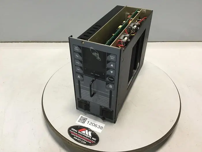 USED HUSKY 9152