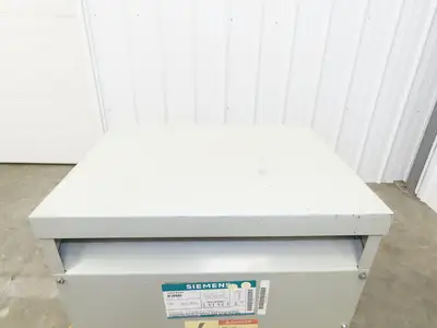 Siemens 3F3Y045 Step Down Transformer 45KVA 3Ph HV 480V Delta LV 208Y/120V Wye