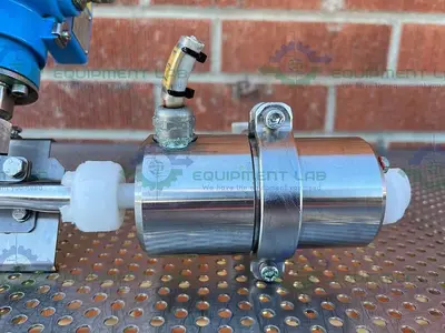 USED ENDRESS + HAUSER PMC631 PRESSURE TRANSMITTER W/ AMERSHAM CONDUCTIVITY SENSOR