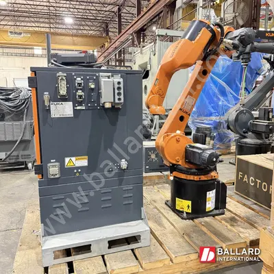 KUKA KR 8 R1620 Arc HW Robot System w/ KRC4 Controller