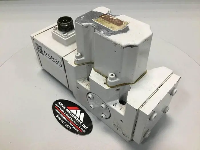 Used MOOG J661-172A Valves/Fittings Michigan US | Ideal Machinery #581608
