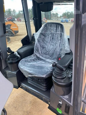 New | in-Stock 2026 CASE 750M WT Crawler Dozers Vermont US | Beauregard Equipment #1511175