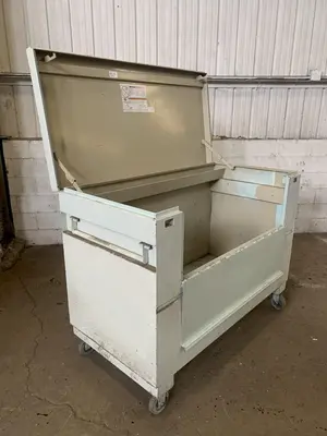 30" X 60" X 46" WHITE PORTABLE JOB BOX CABINET ON ROLLING CASTERS: STOCK #12391
