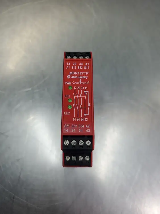 Used Allen-Bradley 440R-N23132 Ser C GuardMaster Safety Relay, MSR127TP Relays & Switches | Palmetto Automation #1155853