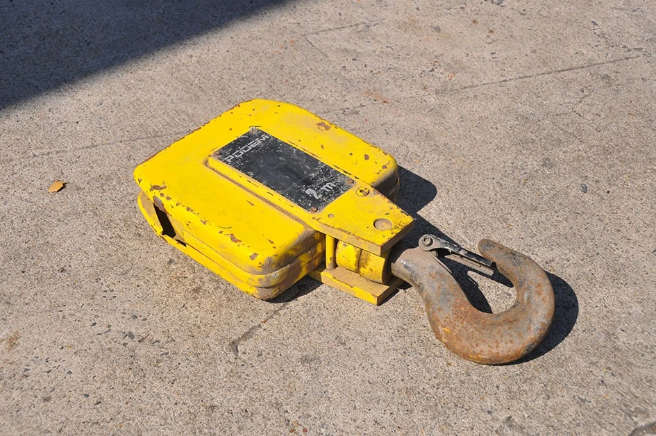 USED CRANE HOOK 2 TON