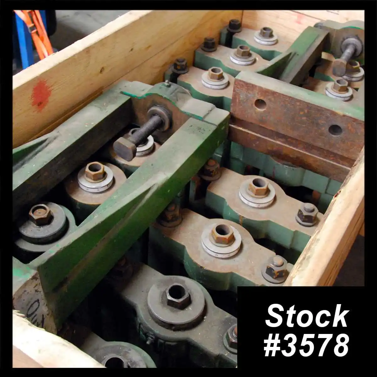 (10) B&K Outboard Stands