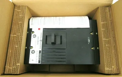 NEW GENERAL ELECTRIC TKC36800L CIRCUIT BREAKER 800A 3P