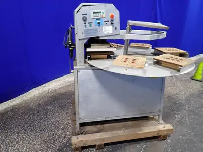 USED DDM PACKINGING MACHINERY RS61214