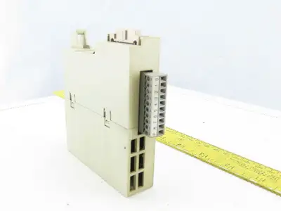 Siemens 6FC5111-0CA02-0AA0 16 PT Compact output Module Lot of 2