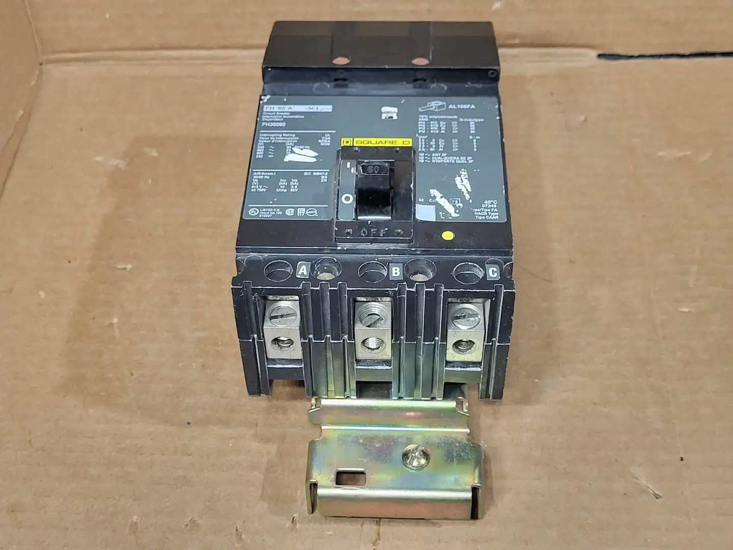 USED SQUARE D FH36060