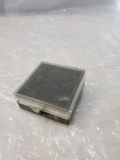 0.5 IN.CLEAR SPACER