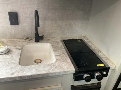 Used 2022 JAYCO JAY FLLIGHT Campers, Caravans, Motorhomes Michigan US | Miedema Asset Management Group #1321399