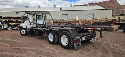 Used _UNKNOWN_ _UNKNOWN_ Hooklifts & Roll-Offs Utah US | CSS Equipment Sales #1347307