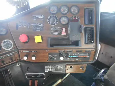 Used 1987 FREIGHTLINER MB80 Conventional trucks Arizona US | Tuscon Trux & Equipment Sales #1546087