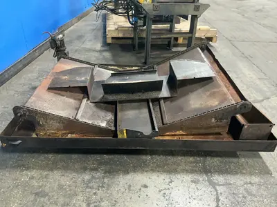 Used ARMSTRONGBLUM MFG. CO. / MARVEL F2150PC Vertical Band Saws Ohio US | HGR 24 #1518319